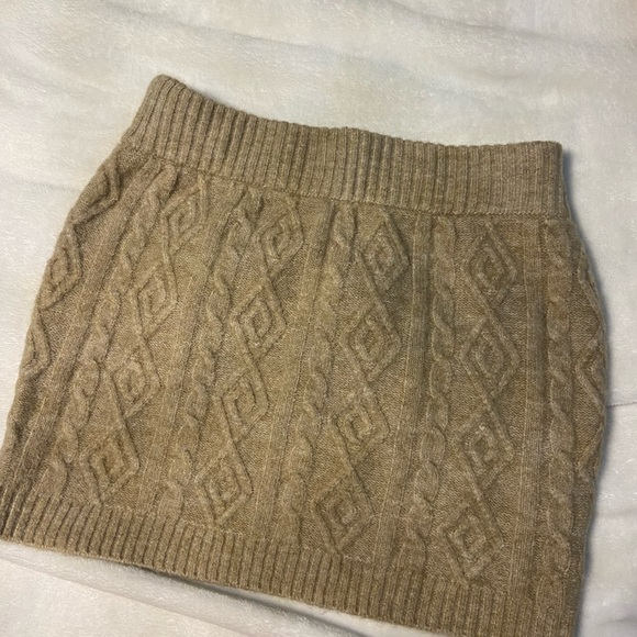 motel rocks hira mini skirt - Picture 5 of 6